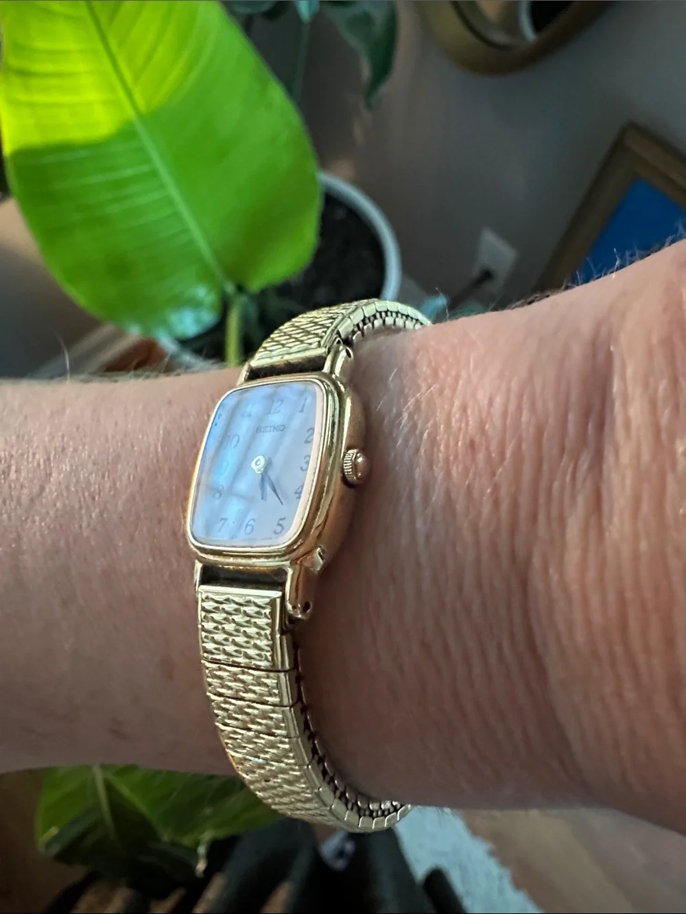 Vintage Seiko Tank Gold Watch with Textured Stretch Band